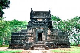 NALANDA GEDIGE