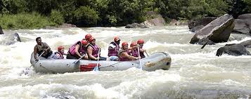 KITULGALA WATER RAFTING